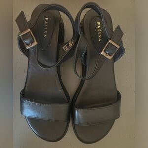 New Patina by Portland Leather sandals size 8.5